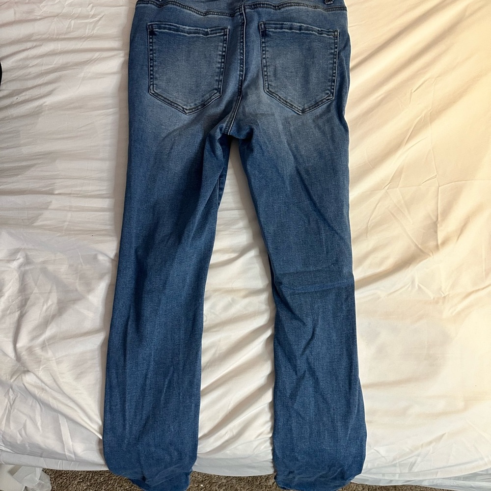 Ripped skinny jeans by Miami size 9 in great condition used a few times